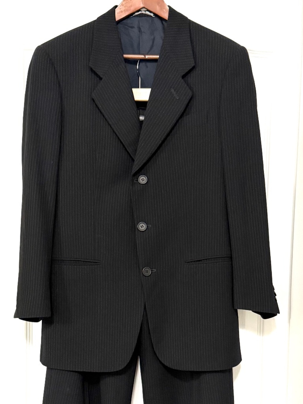 Vintage Giorgio Armani Le Collezioni Pinstripe Suit 38S Black 100% Wool